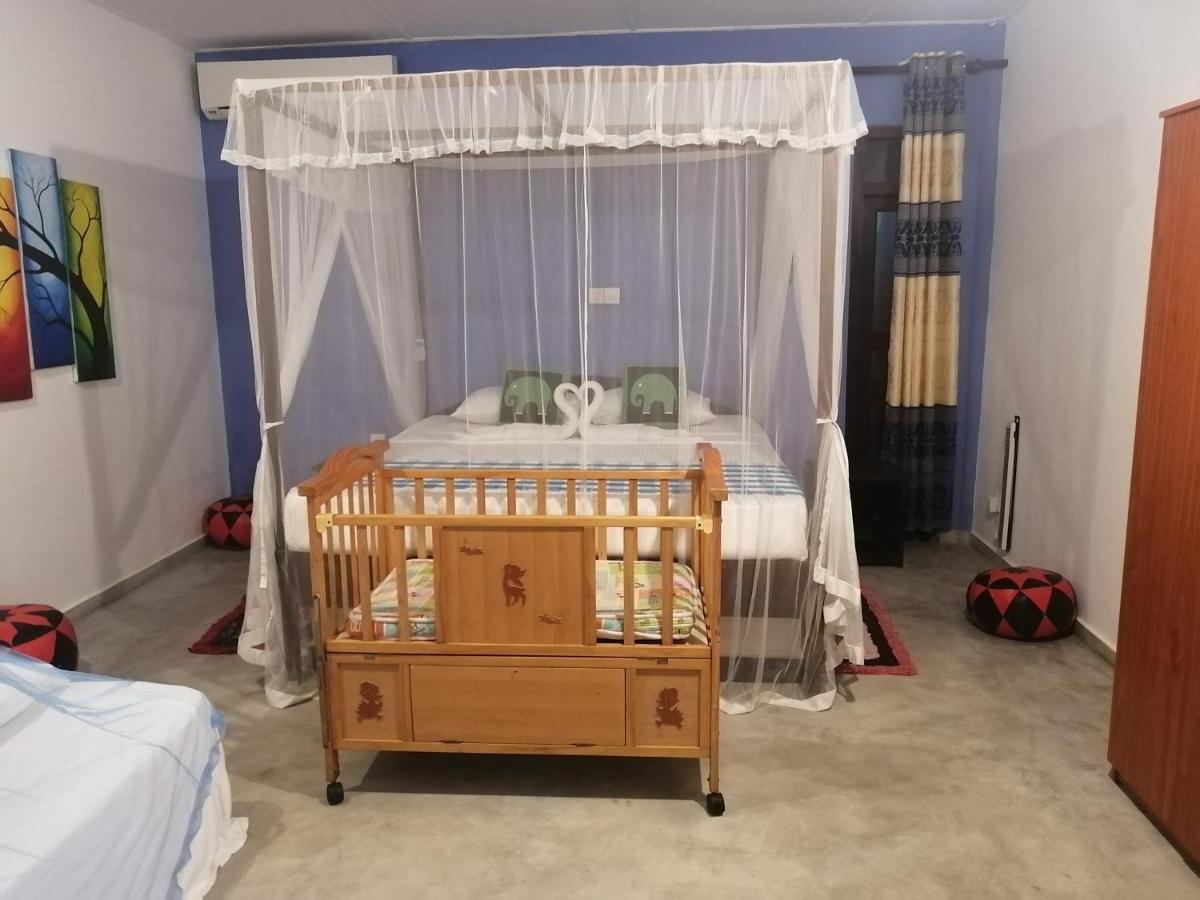 أونا واتونا Happy Beach Villa Resort المظهر الخارجي الصورة