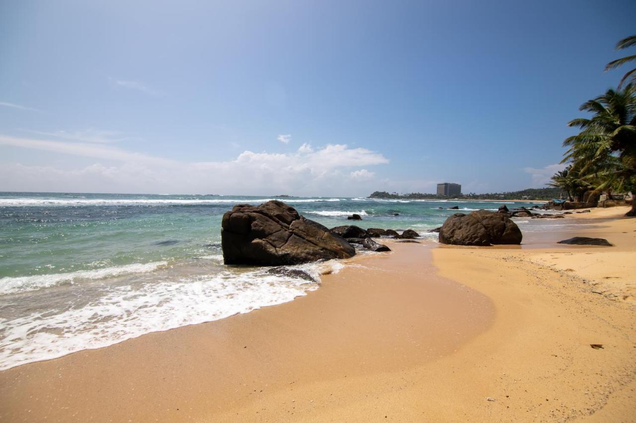 أونا واتونا Happy Beach Villa Resort المظهر الخارجي الصورة