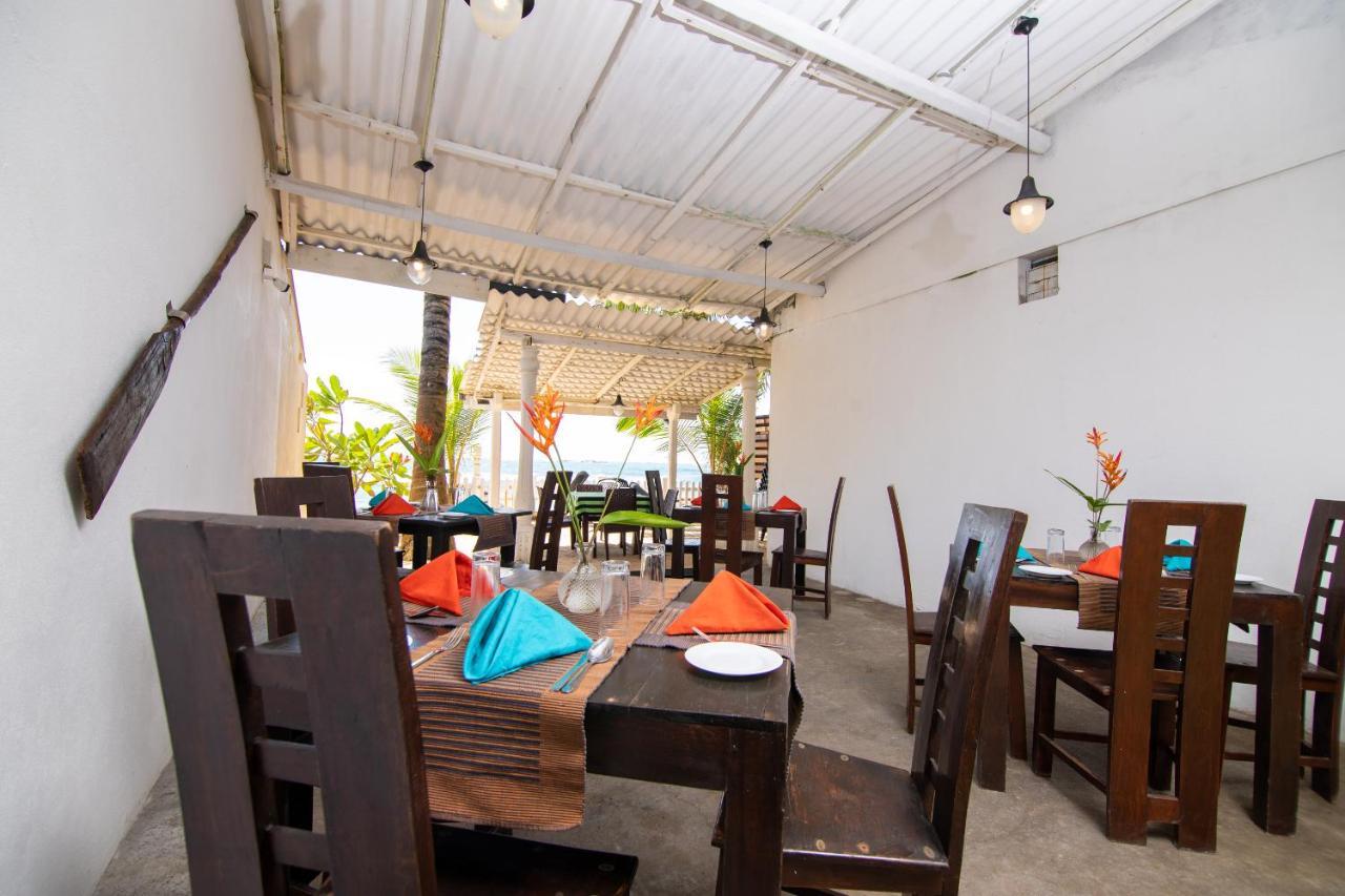 أونا واتونا Happy Beach Villa Resort المظهر الخارجي الصورة