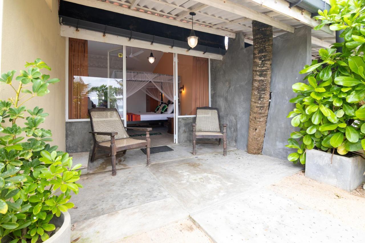 أونا واتونا Happy Beach Villa Resort المظهر الخارجي الصورة